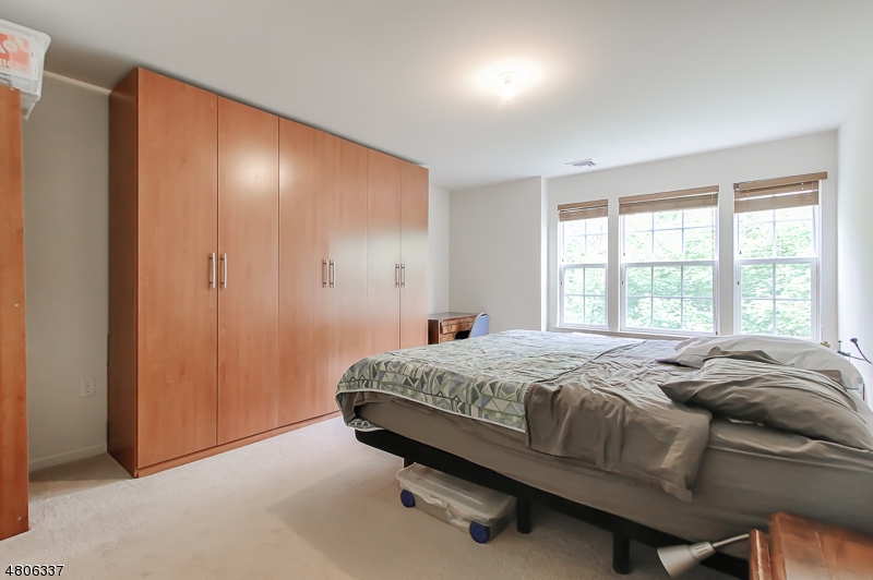 Coventry Park - Residential Lease