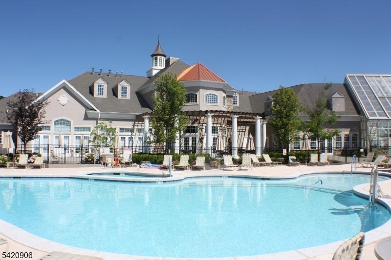 Four Seasons at Great Notch - Residential