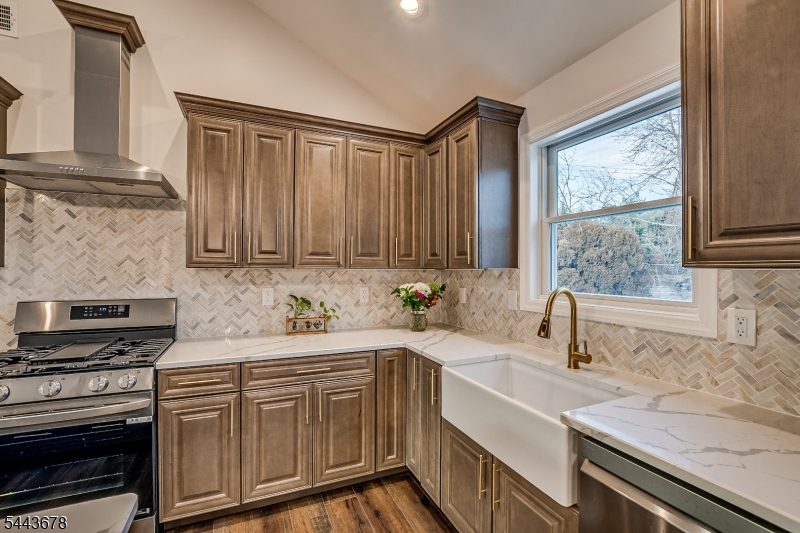Woodbrook Corners - Residential