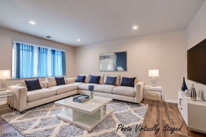 Woodbrook Corners - Residential