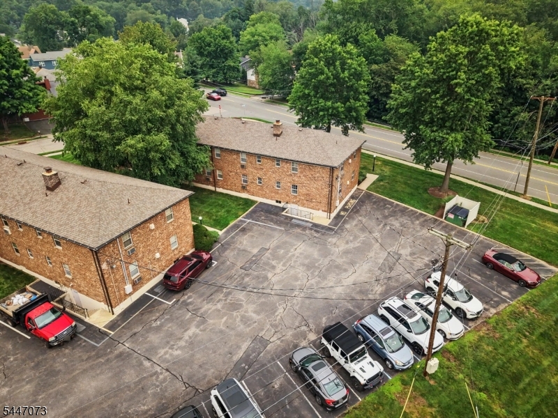 Valley Stream Condominiums - Residential