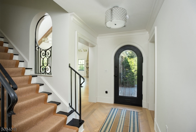 OLD SHORT HILLS - Residential