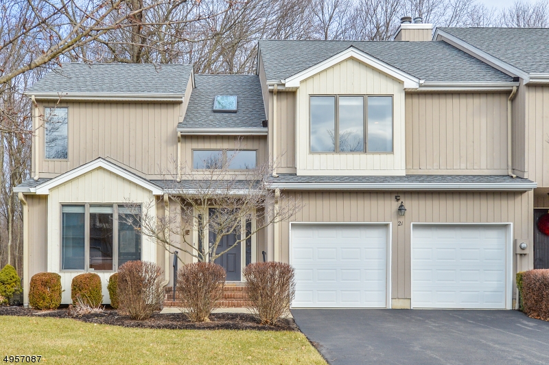 Dorset Hollow - Residential