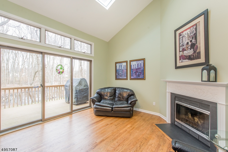 Dorset Hollow - Residential