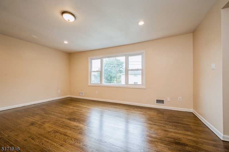 Lorriane Terrace - Residential Income