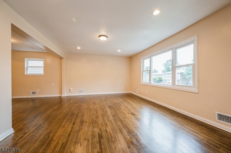 Lorriane Terrace - Residential Income
