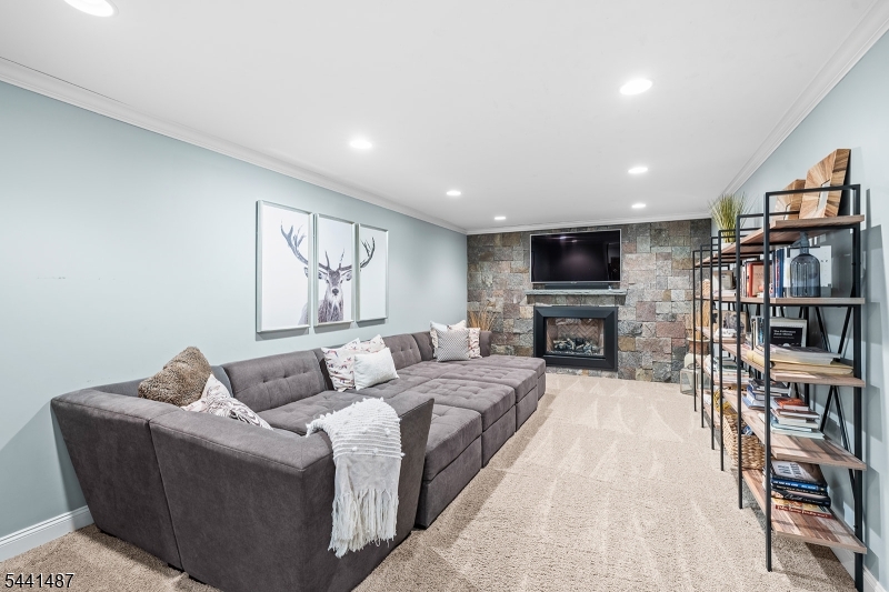 Fawn Lake - Residential