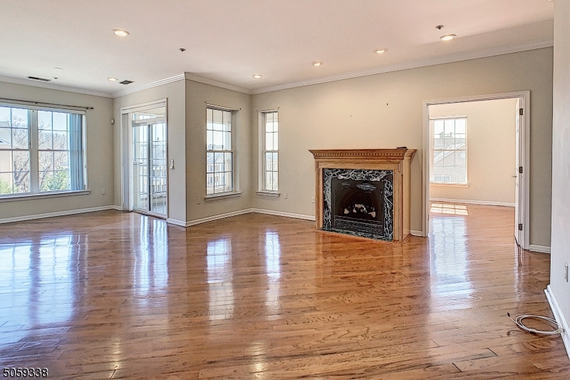 Fox Hills - Residential