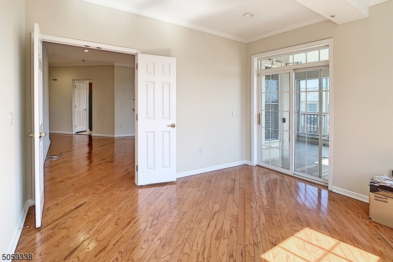 Fox Hills - Residential
