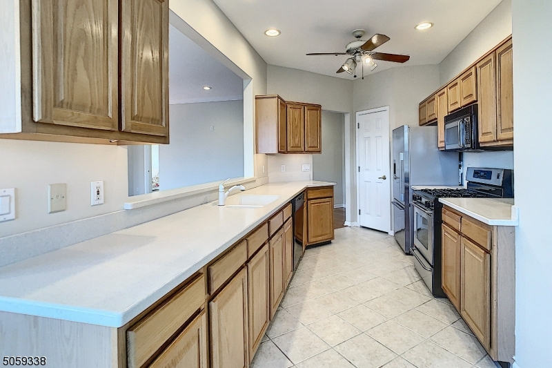 Fox Hills - Residential