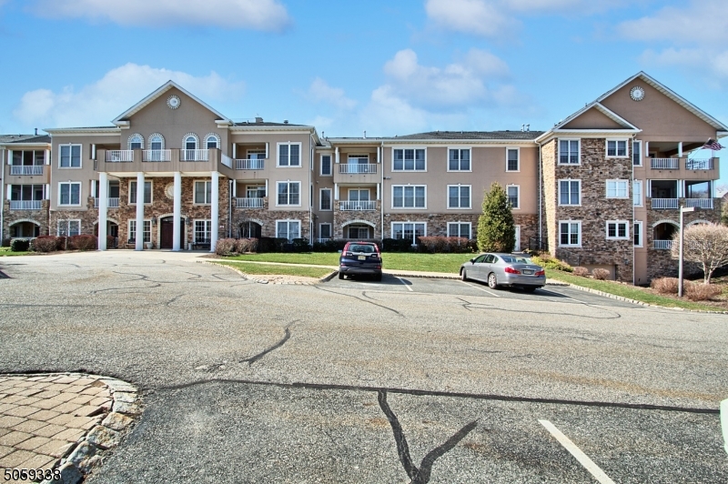 Fox Hills - Residential