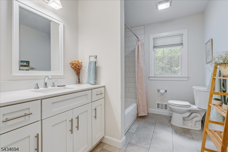 Baltusrol Top - Residential