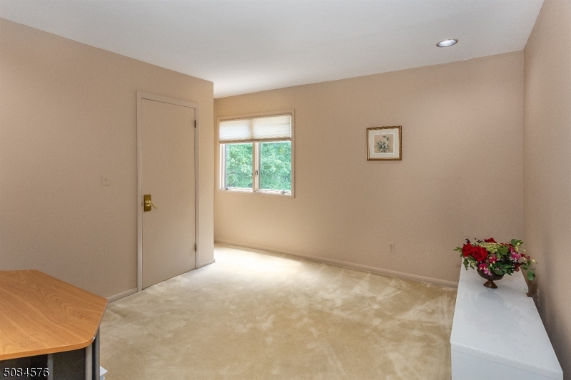 Cedar Knolls - Residential