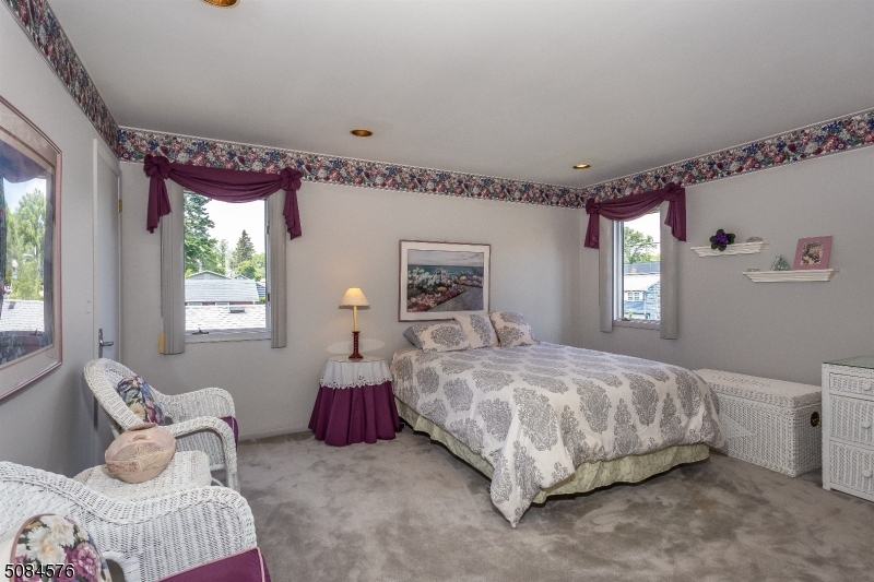 Cedar Knolls - Residential
