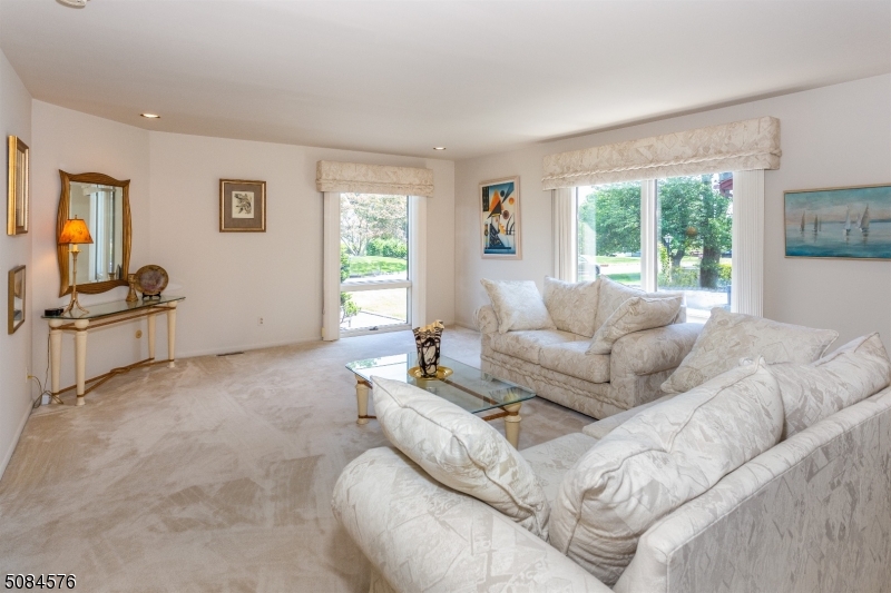 Cedar Knolls - Residential