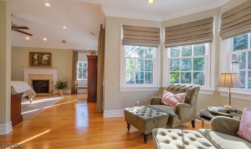 HARTSHORN - Residential