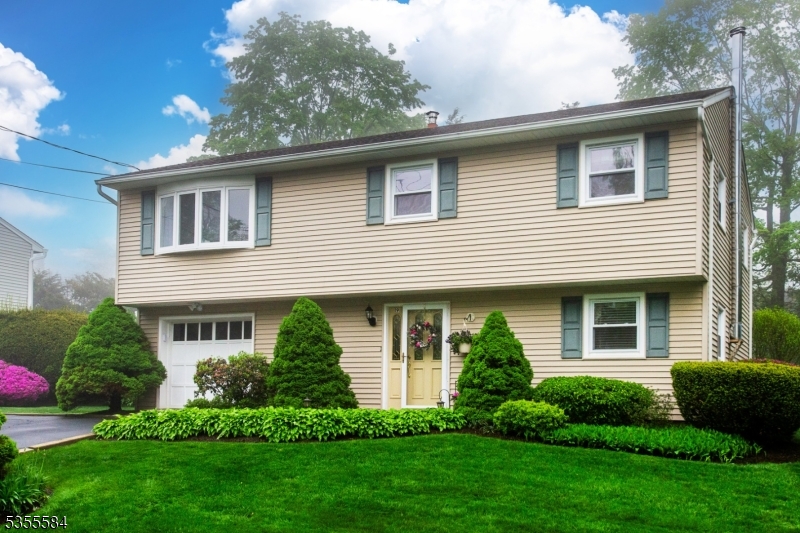 Cliffwood Lake - Residential