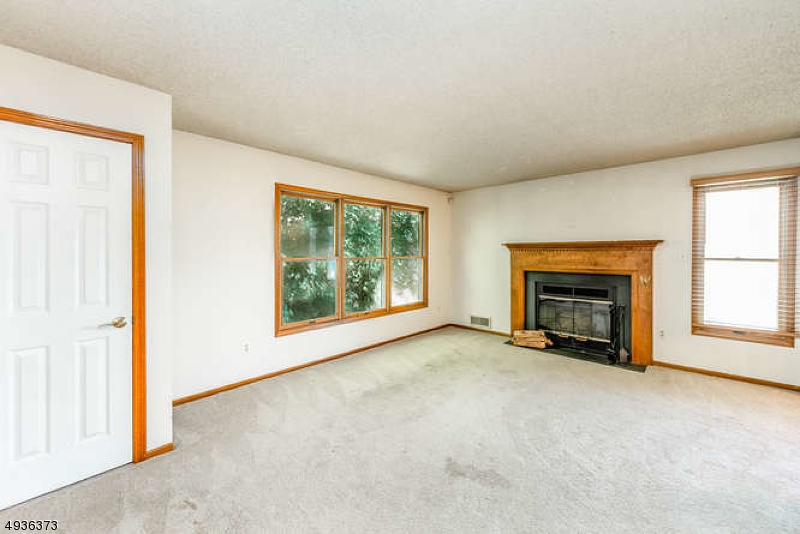 Heritage Lakes - Residential