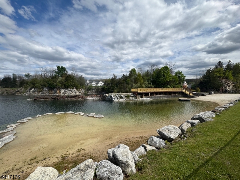Heritage Lakes - Residential