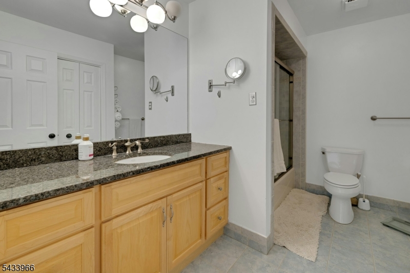 Mendham Commons - Residential