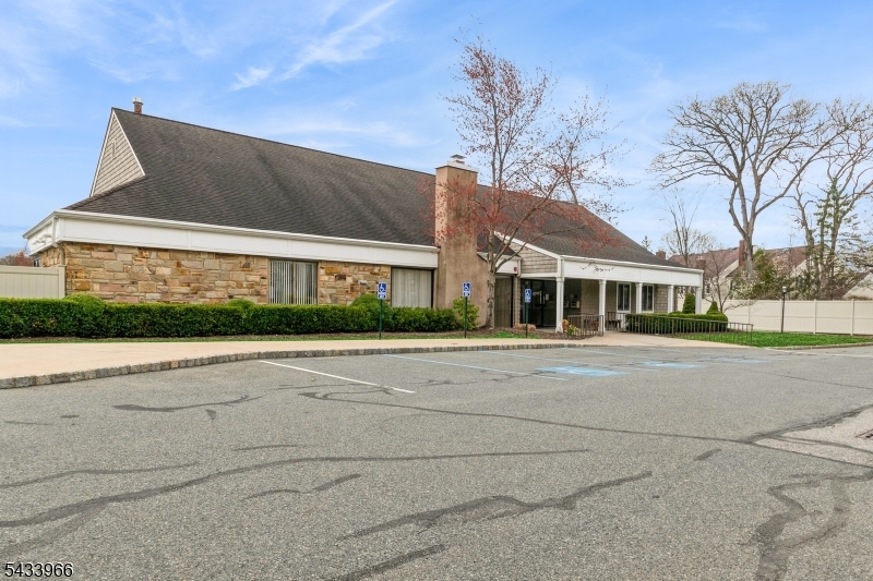 Mendham Commons - Residential