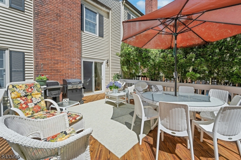 Mendham Commons - Residential
