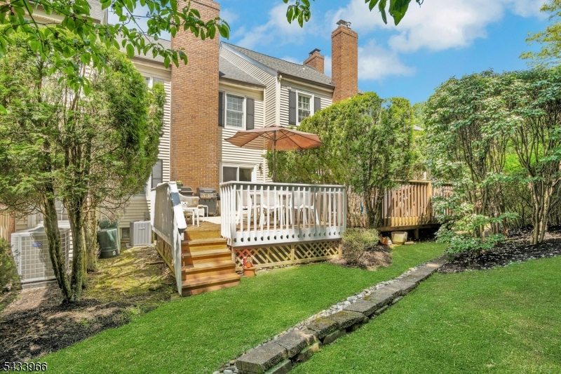 Mendham Commons - Residential