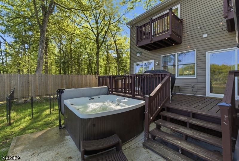 Lake Plymouth - Residential