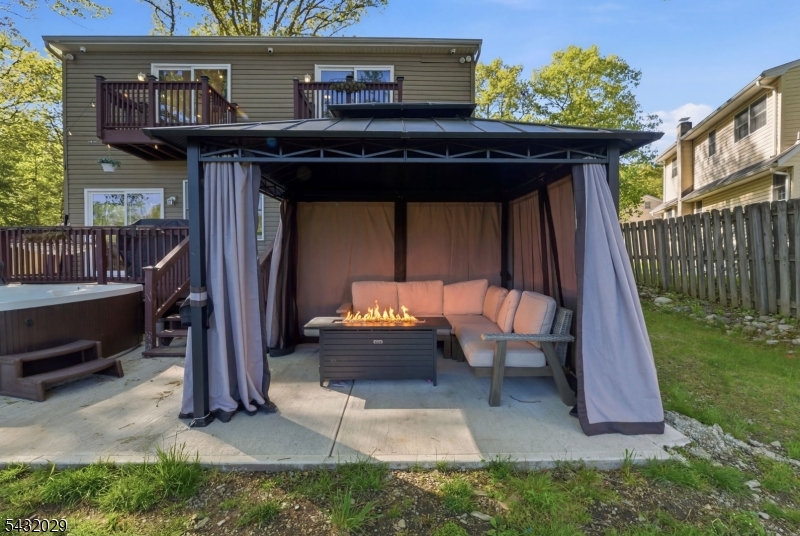 Lake Plymouth - Residential