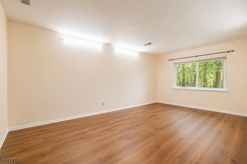 Edison Glen Terrace - Residential