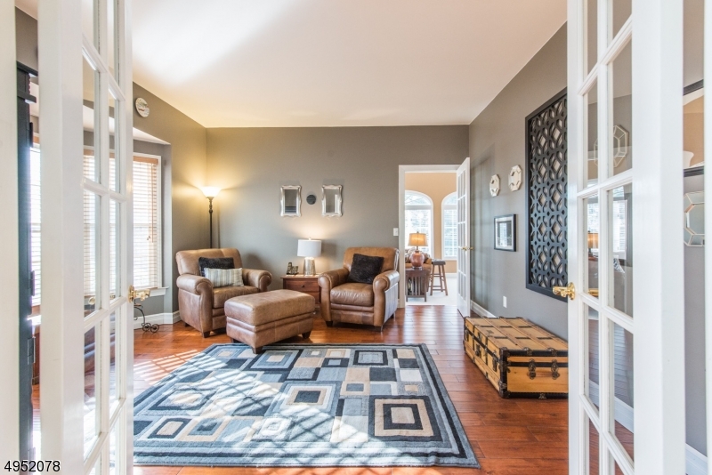 DENVILLE HUNT - Residential