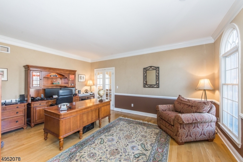 DENVILLE HUNT - Residential