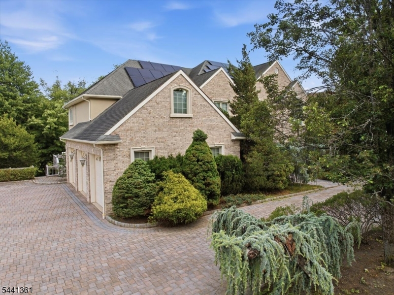 Dey Hill - Residential