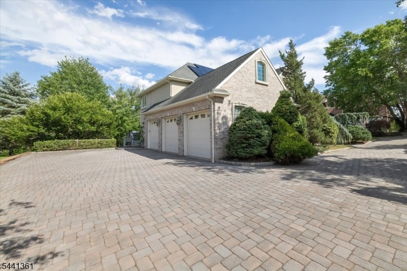 Dey Hill - Residential