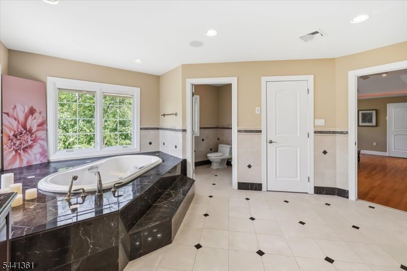 Dey Hill - Residential