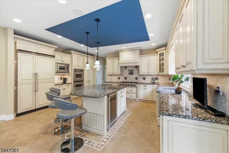 Dey Hill - Residential