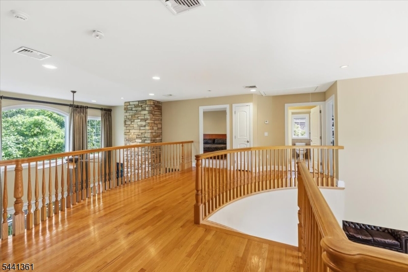 Dey Hill - Residential