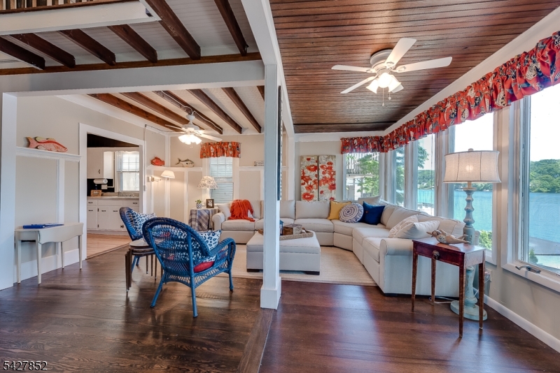 Lake Hopatcong Lakefront - Residential