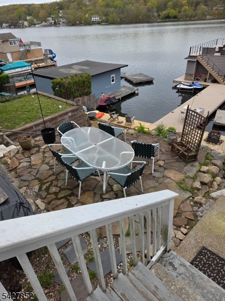 Lake Hopatcong Lakefront - Residential