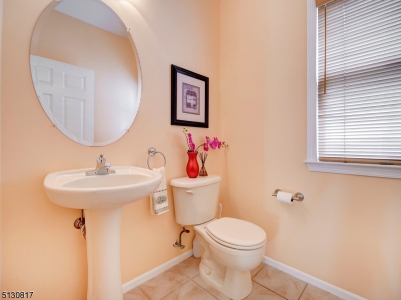 HIUNTERS RIDGE - Residential