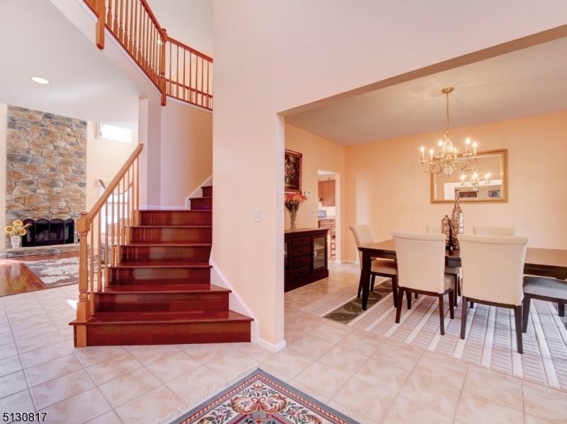 HIUNTERS RIDGE - Residential
