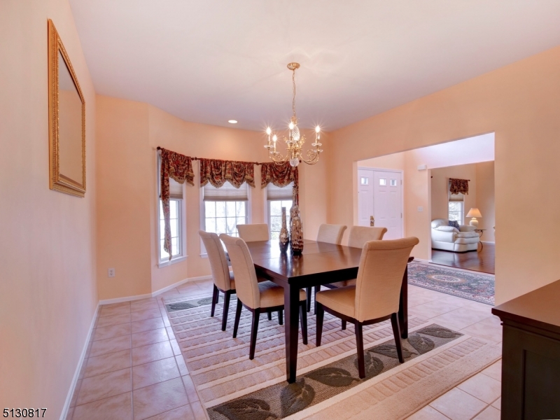 HIUNTERS RIDGE - Residential