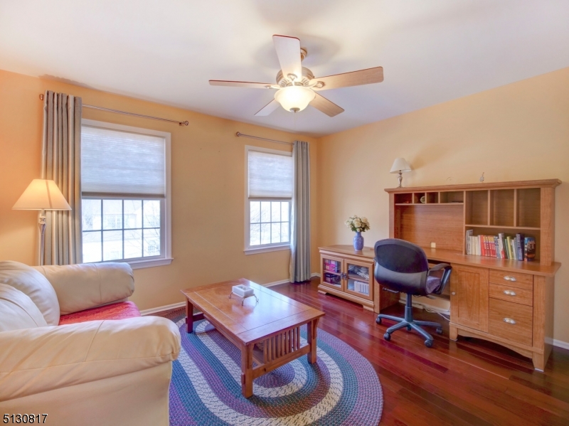 HIUNTERS RIDGE - Residential