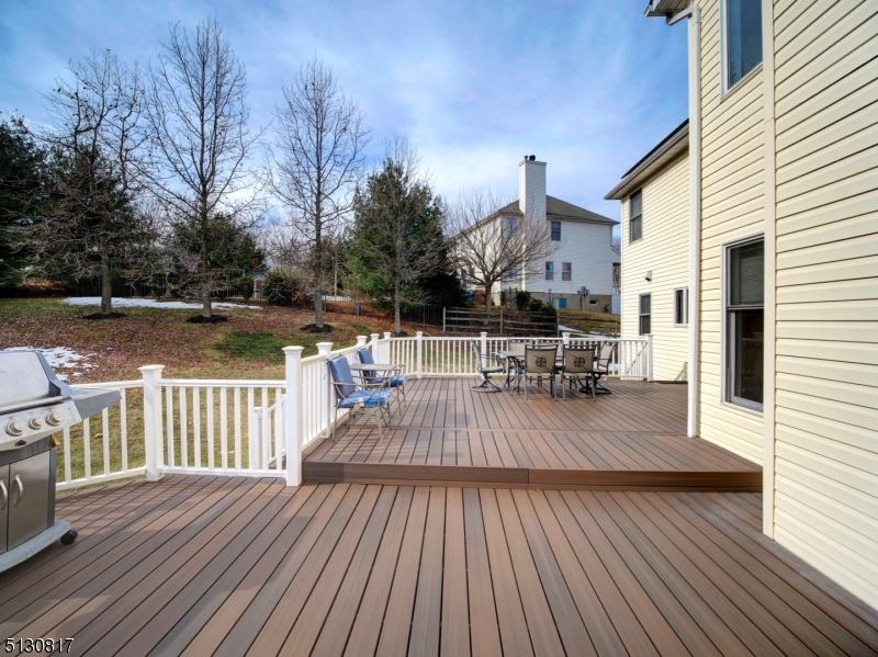 HIUNTERS RIDGE - Residential