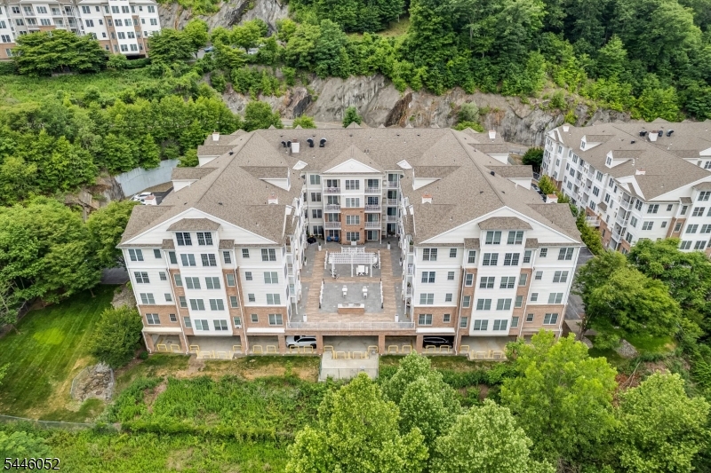 The Grande - Residential