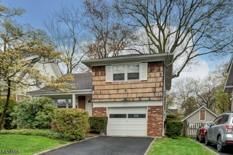 in town - Residential Lease