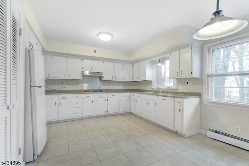in town - Residential Lease