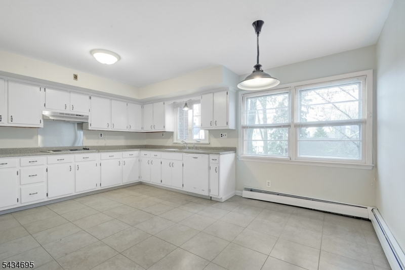 in town - Residential Lease