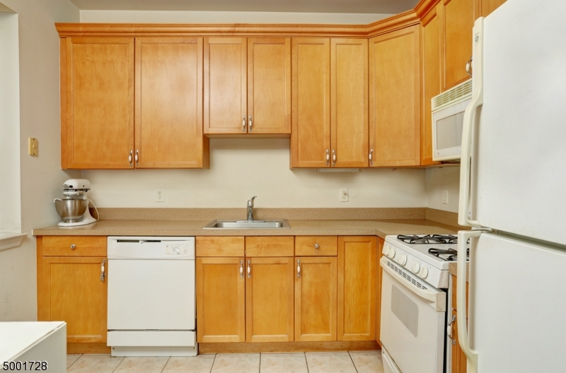 glenmont - Residential Lease