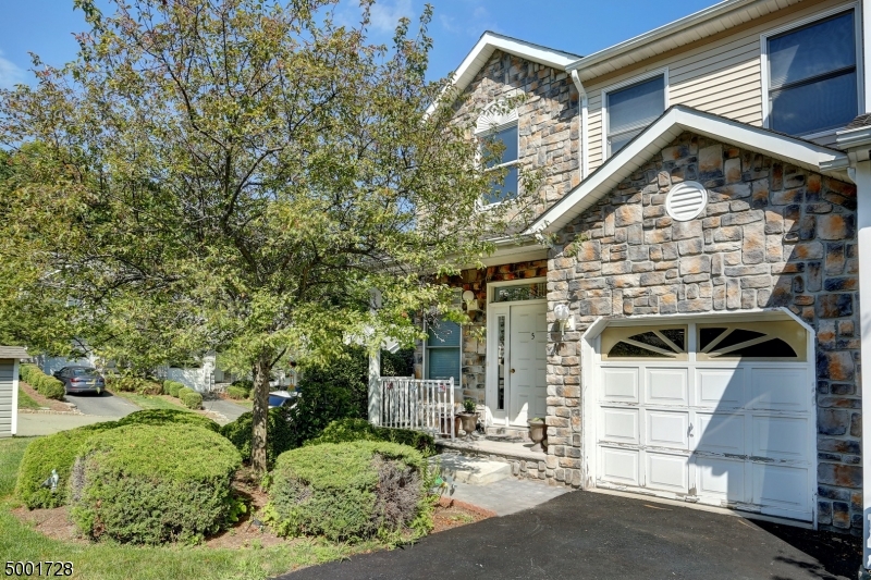 glenmont - Residential Lease